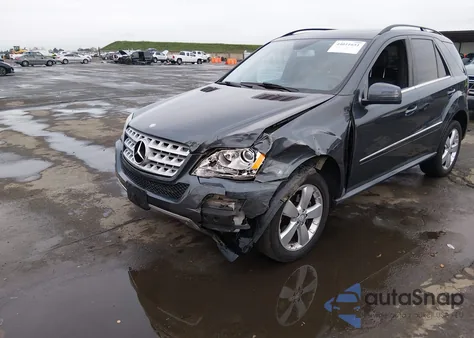 2011 Mercedes-Benz Ml 350 z USA, uszkodzony, nr VIN 4JGBB5GB8BA687132